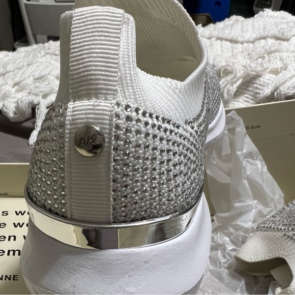 Rare White Crystal Slip On iFlex Shoes 👟 Anne Klein / size 6 - Picture 3 of 7